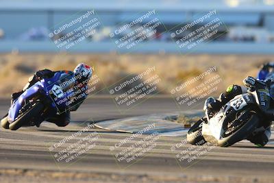 media/Nov-17-2024-CVMA (Sun) [[1fec520723]]/Race 18-Supersport Middleweight/